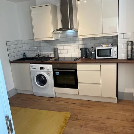 Flat 1 Cairo Street Apartment Warrington  Exterior photo
